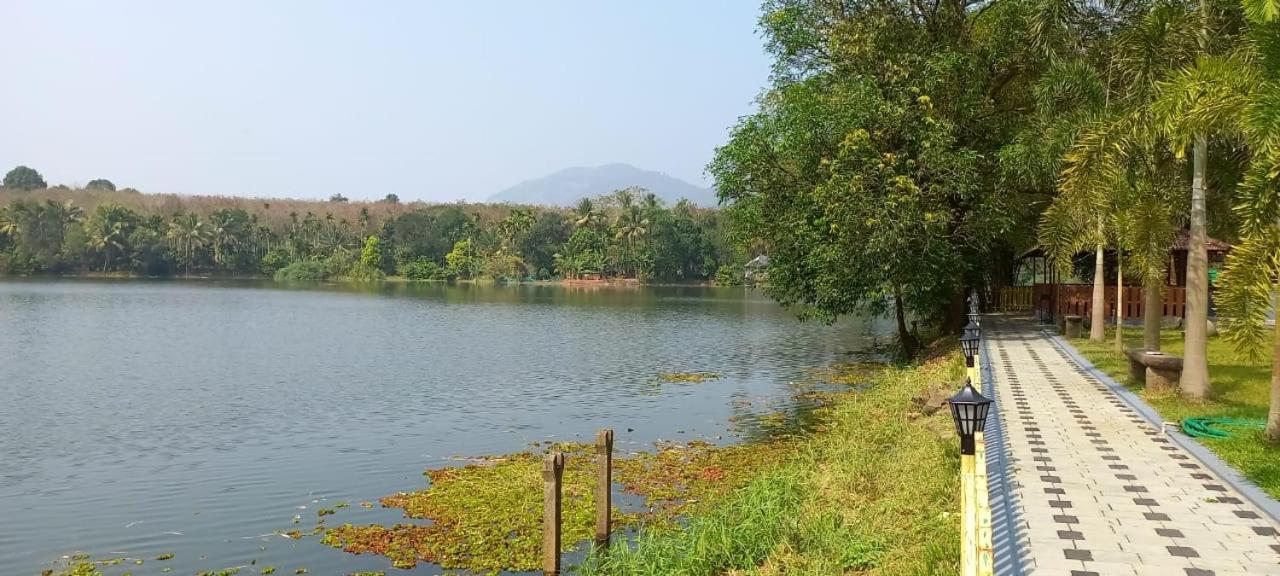 Sparrow Vale Resort Kotamangalam Екстер'єр фото
