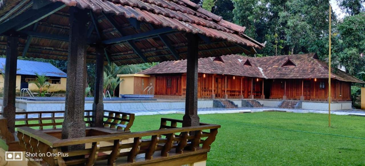 Sparrow Vale Resort Kotamangalam Екстер'єр фото