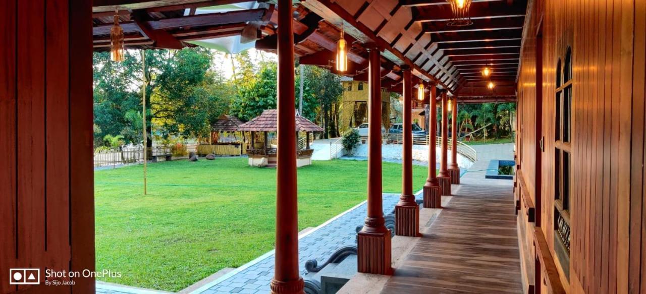 Sparrow Vale Resort Kotamangalam Екстер'єр фото