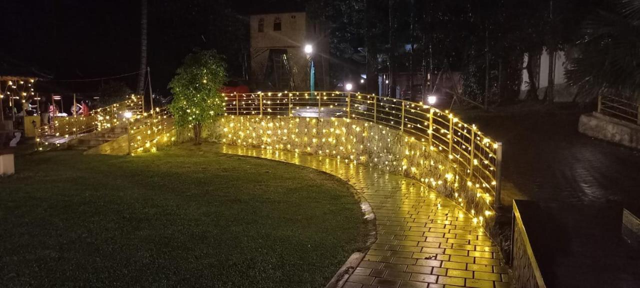 Sparrow Vale Resort Kotamangalam Екстер'єр фото